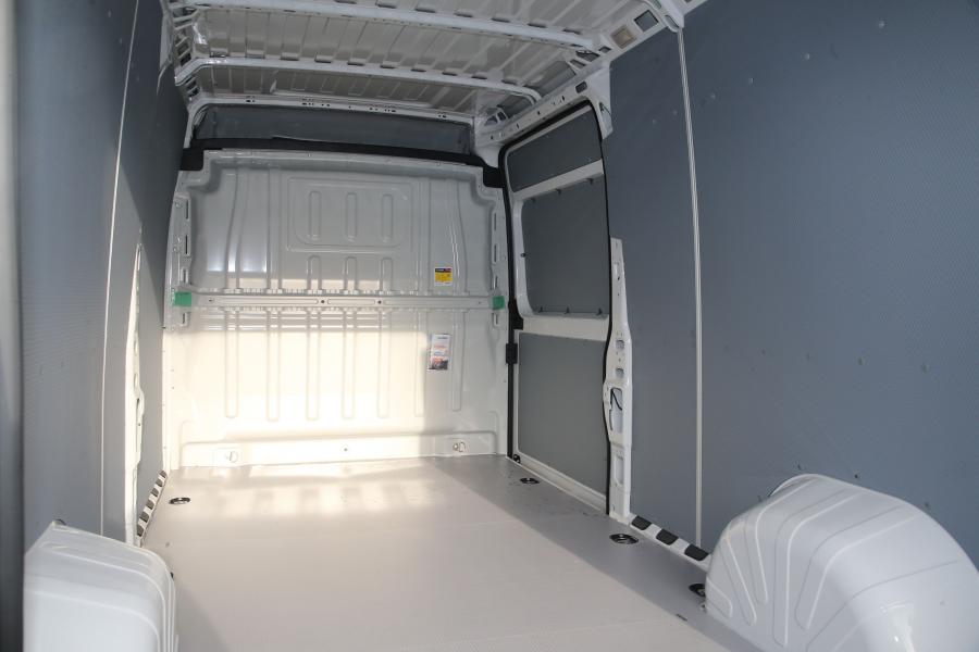 Багажник Fiat Ducato Van L4H2 Edizione (290) 2019 года  (GER) (фото 6 из 10)